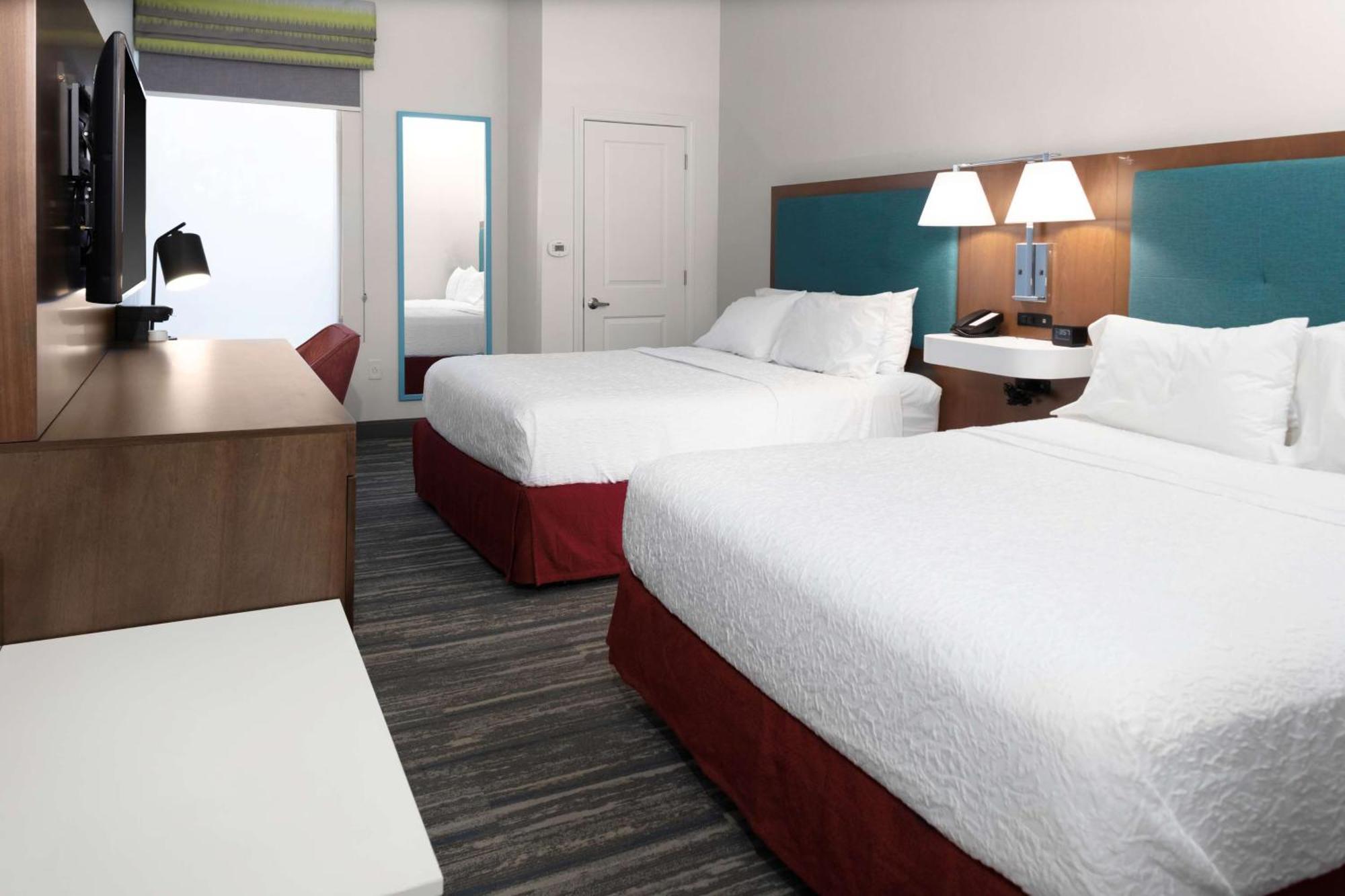 Hampton Inn By Hilton Concord/Bow Exterior photo