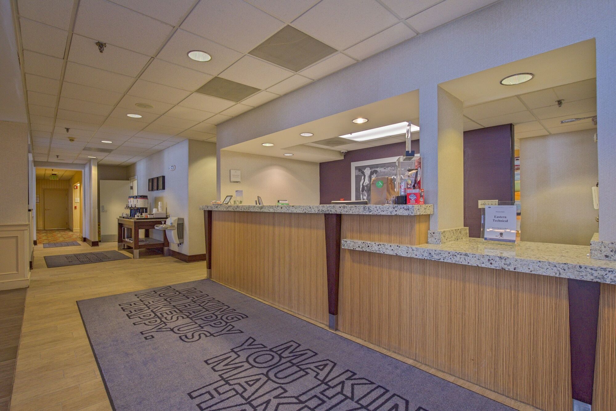 Hampton Inn By Hilton Concord/Bow Exterior photo